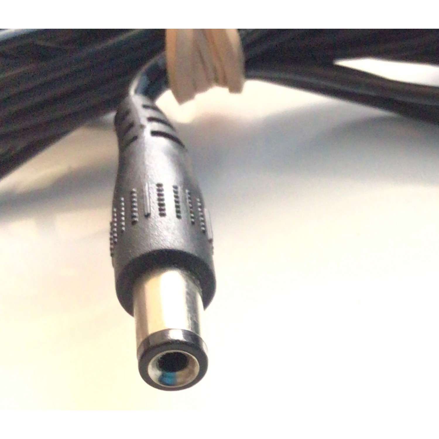CARGADOR / ADAPTADOR DE FUENTE DE ALIMENTACION TP-LINK / VCA-VCD / NUMERO DE PARTE T090085-2B1 / ENTRADA VCA 100-240V~ 50/60HZ 0.3A / SALIDA VCD 9V 0.85A / MODELO T090085-2B1 - Imagen 3